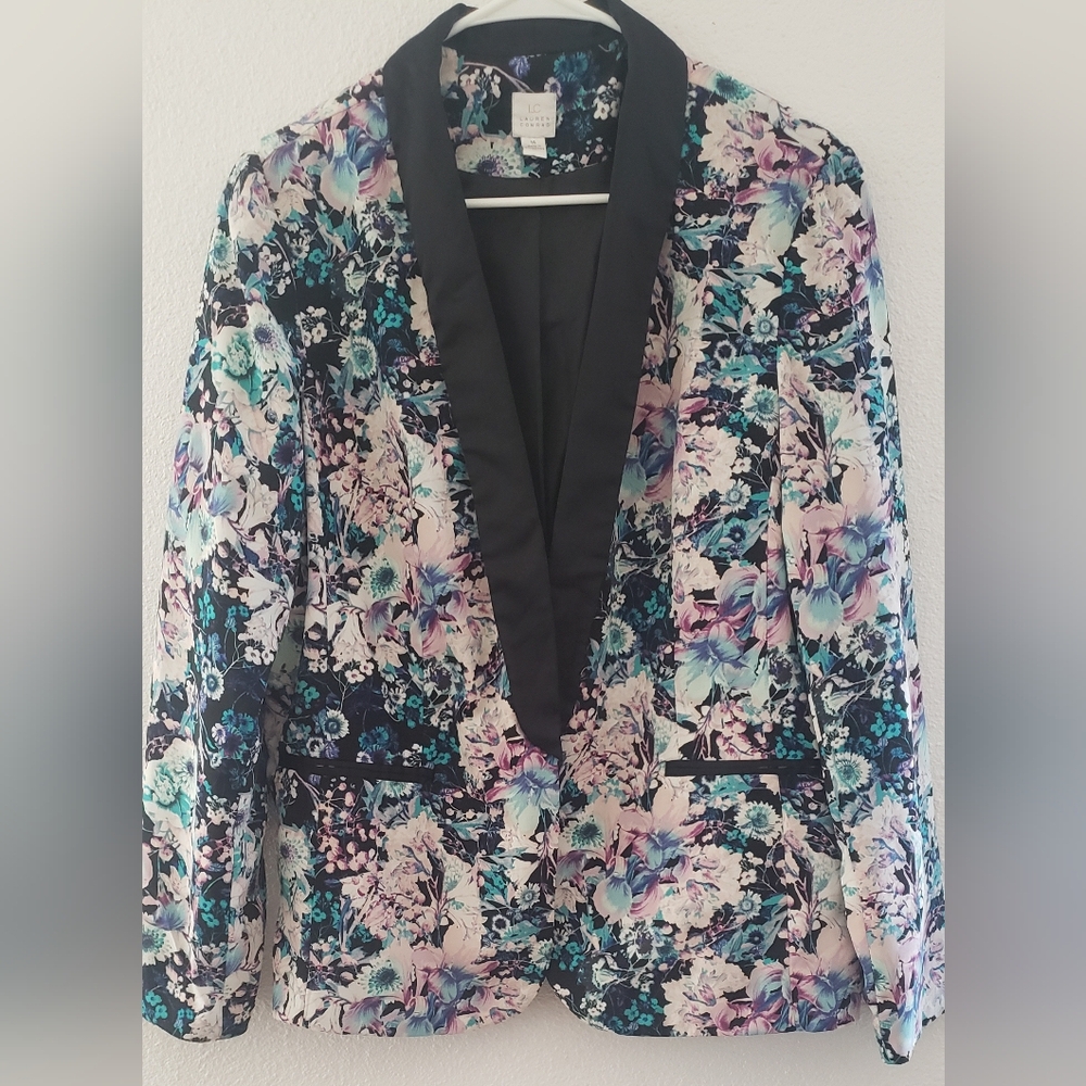 LC Lauren Conrad Black and Pink Blazer Floral Print